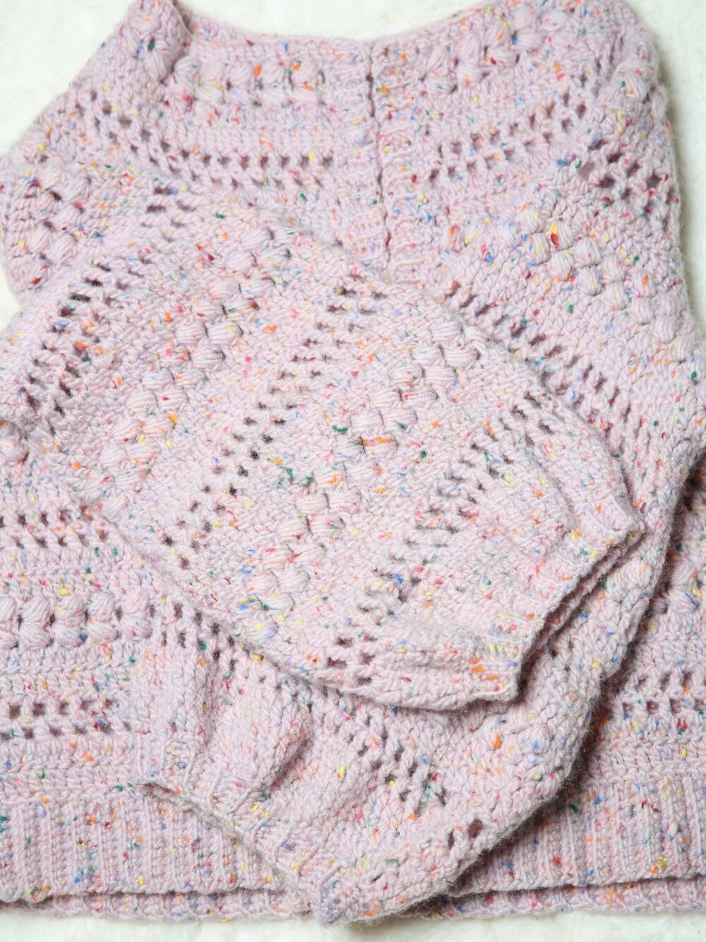 Handmade Dusty Pink Crochet Knit Cardigan with Balloon Sleeves - Picture 5 of 11